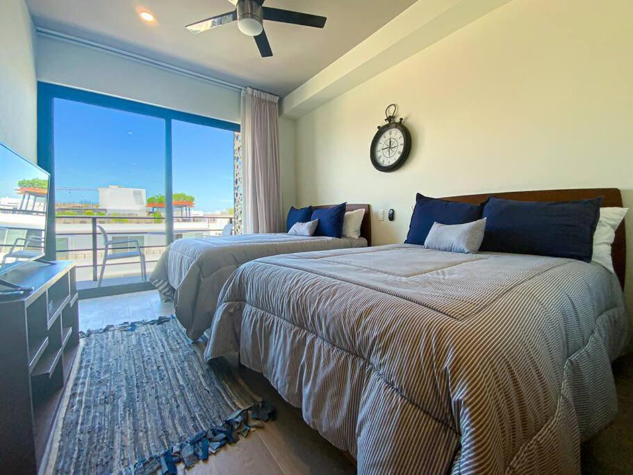 شقة Beautiful + Luxury + Ocean View + Pool بلايا ديل كارمن المظهر الخارجي الصورة