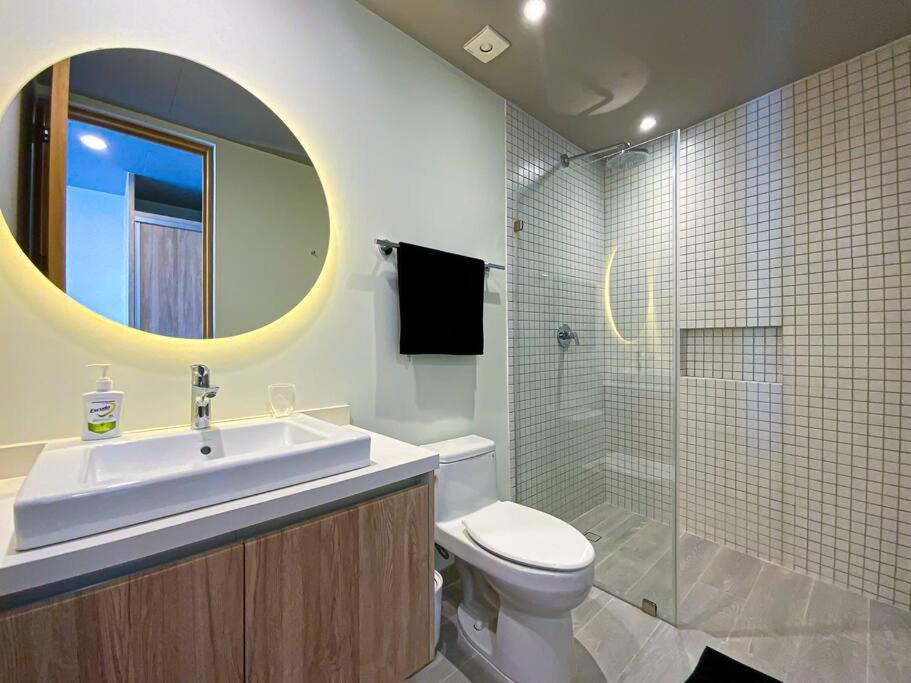 شقة Beautiful + Luxury + Ocean View + Pool بلايا ديل كارمن المظهر الخارجي الصورة