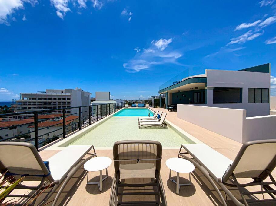 شقة Beautiful + Luxury + Ocean View + Pool بلايا ديل كارمن المظهر الخارجي الصورة