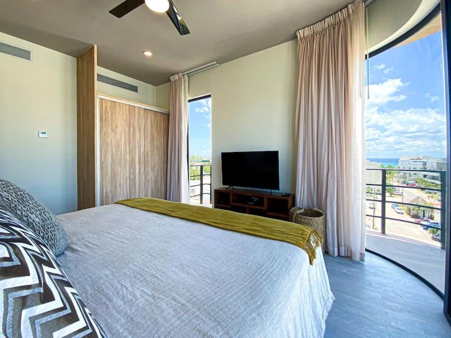 شقة Beautiful + Luxury + Ocean View + Pool بلايا ديل كارمن المظهر الخارجي الصورة